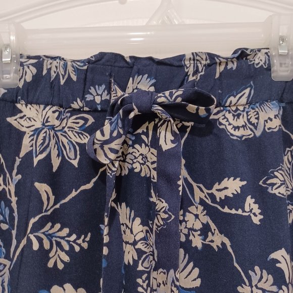 H&M high-waisted floral pants - Picture 4 of 9